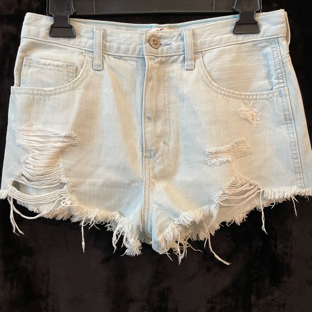 Womens size 5 Hollister High Rise Fringed Shorts